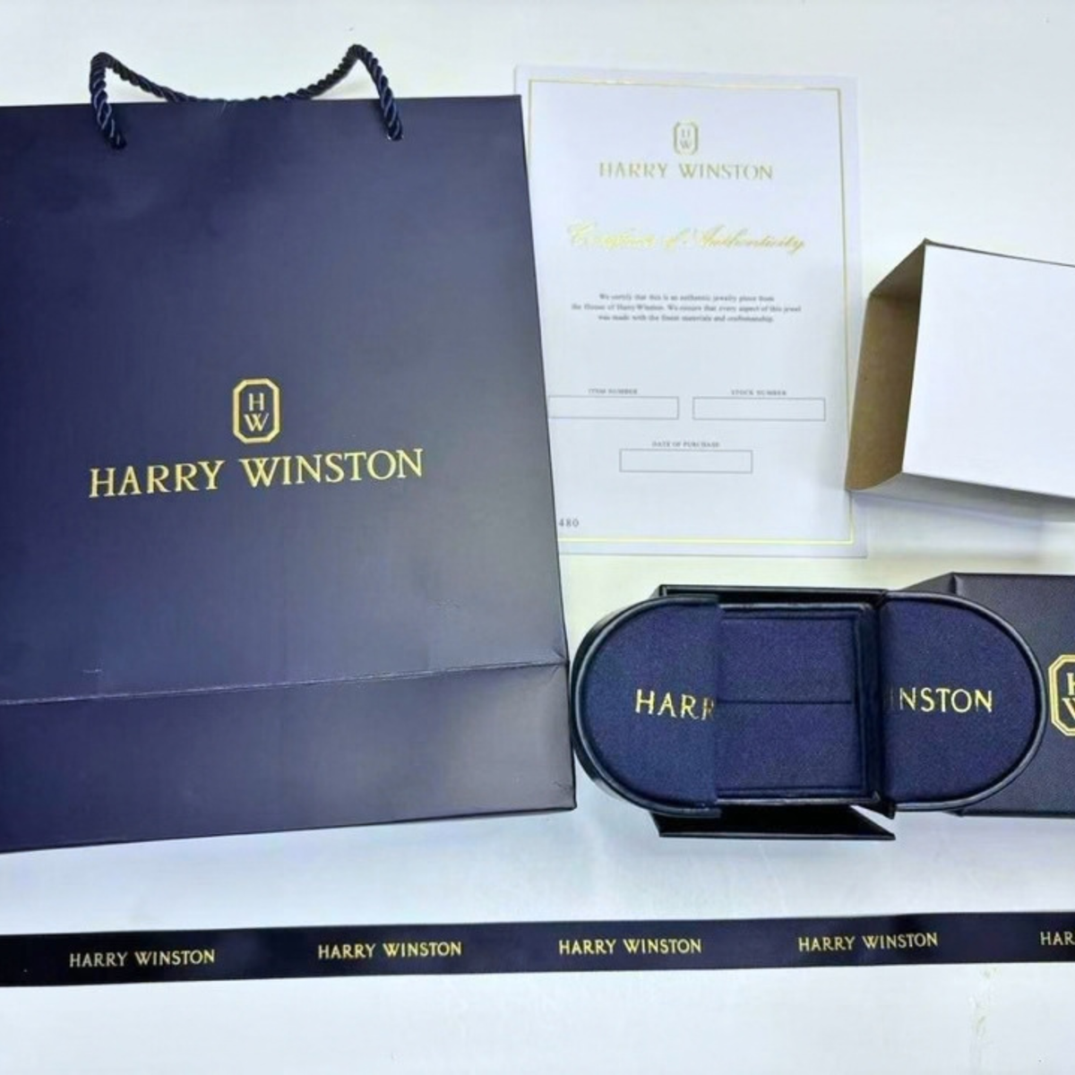 Harry Winston Navy Blue Leather Ring Case with Outer Box | Empty Jewelry Box