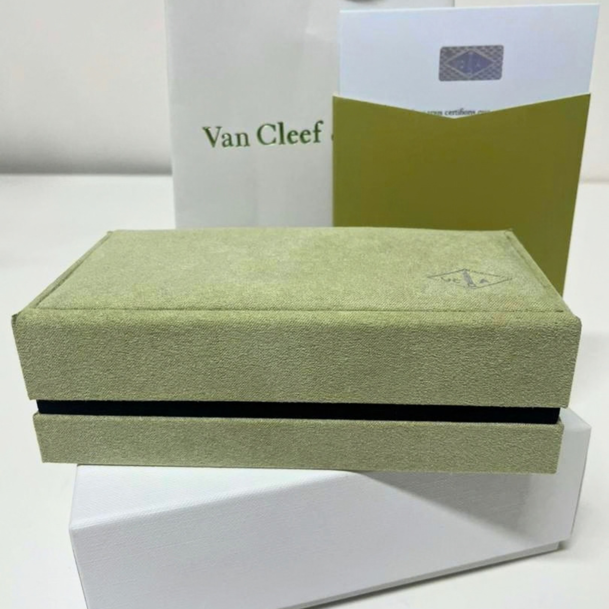 Van Cleef & Arpels VCA Green Suede Bracelet Jewelry Box | Empty Storage Case
