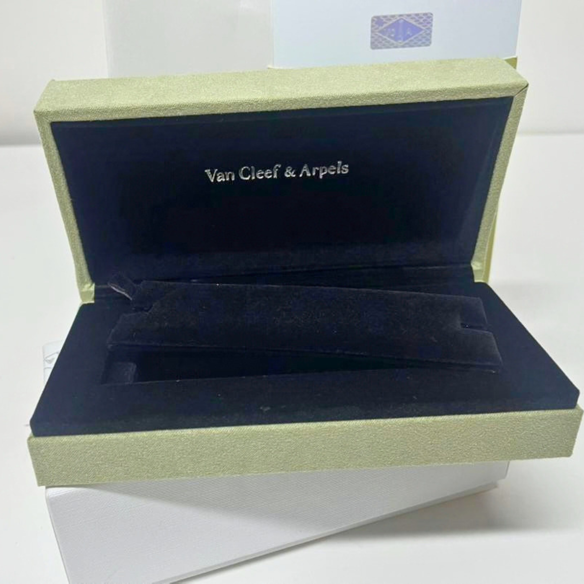 Van Cleef & Arpels VCA Green Suede Bracelet Jewelry Box | Empty Storage Case
