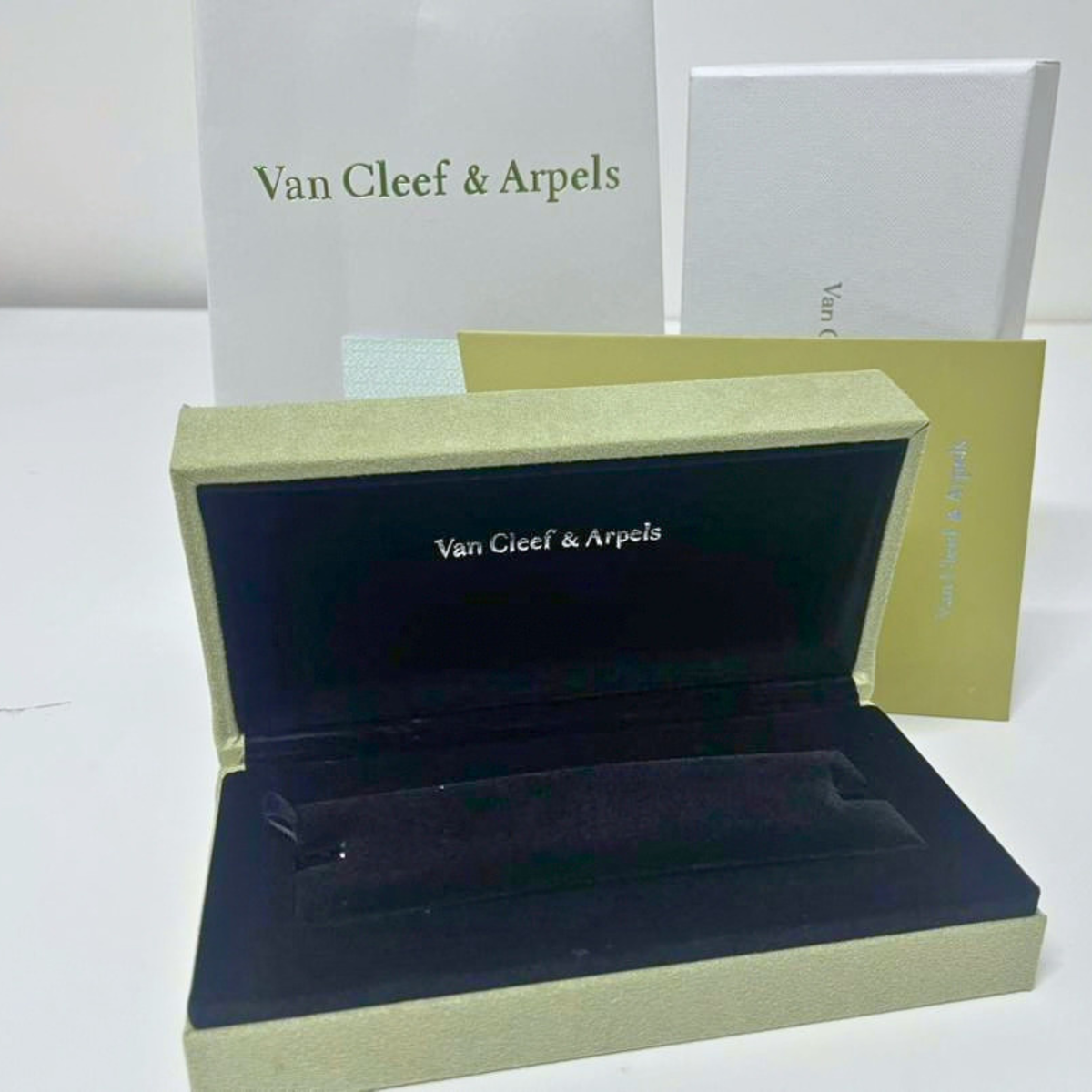 Van Cleef & Arpels VCA Green Suede Bracelet Jewelry Box | Empty Storage Case